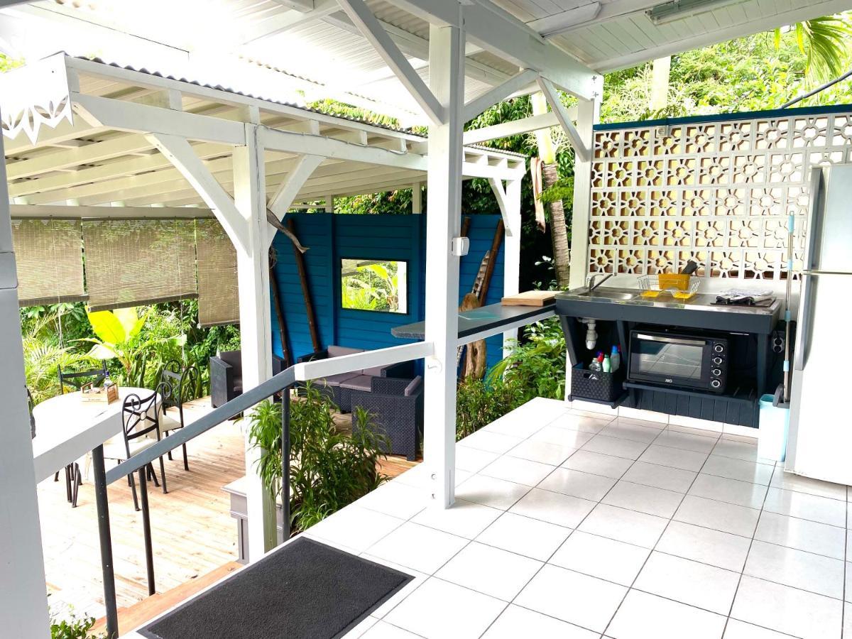 LODGE PAMPLEMOUSSE avec PISCINE privative , dans parc calme à 500 m plage Le Carbet Esterno foto