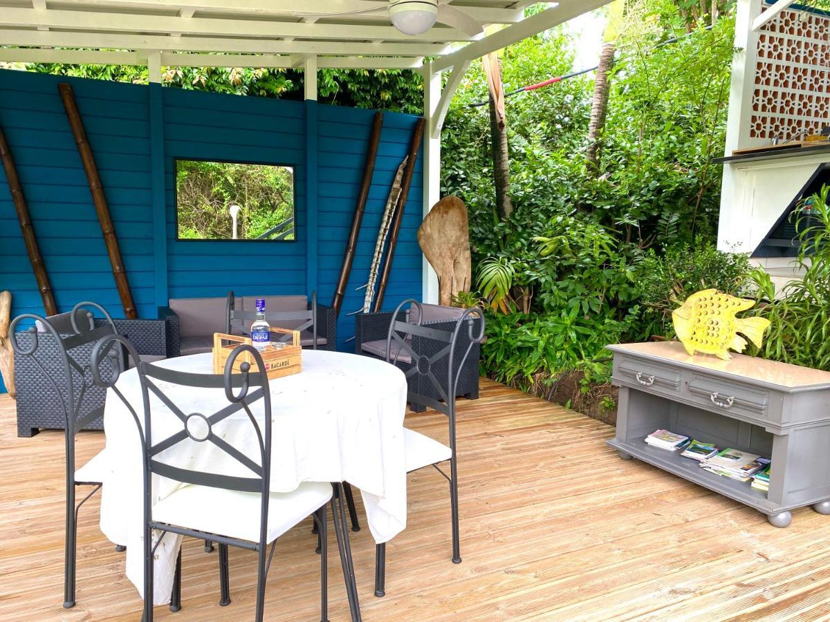 LODGE PAMPLEMOUSSE avec PISCINE privative , dans parc calme à 500 m plage Le Carbet Esterno foto